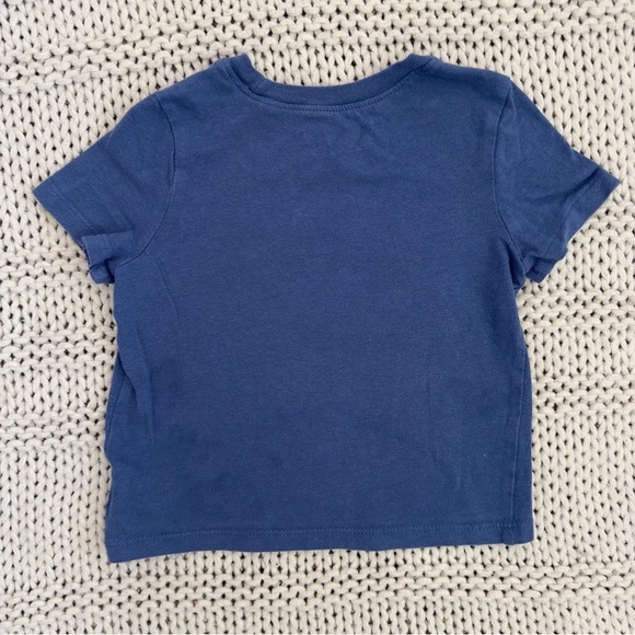 Old Navy Chic Unisex Short-Sleeve Graphic T-Shirt for Toddler 18-24 Months - Picture 3 of 5